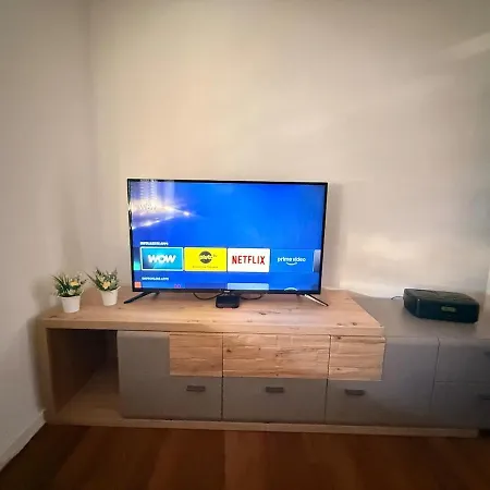 Zwischen Donau & Kurpark Apartamento *
